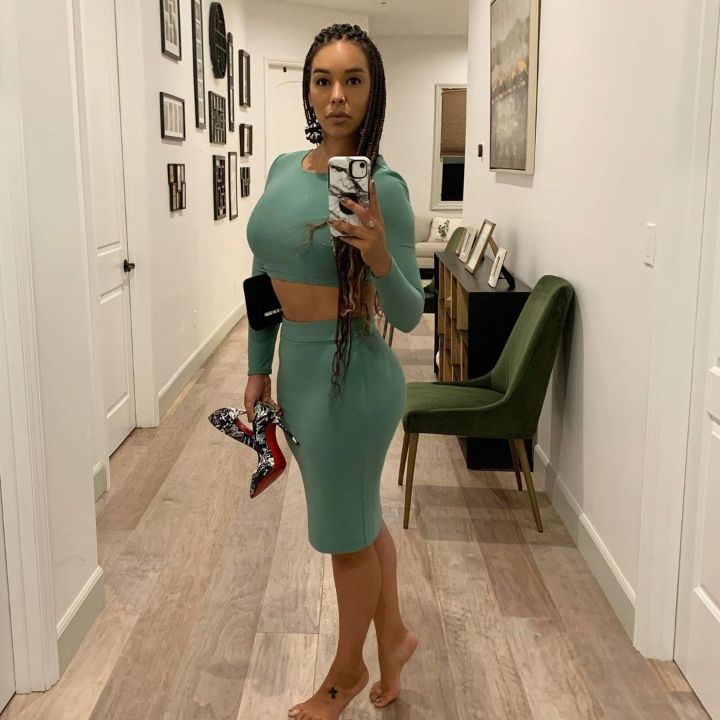Gloria Govan is the subject of plastic surgery, most notably breast implant...
