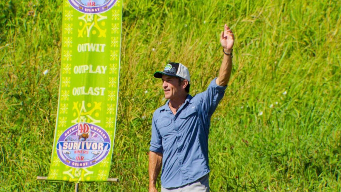 Full Story on Jeff Probst's Weight Loss - How Many Pounds Did the Survivor Host Lose?