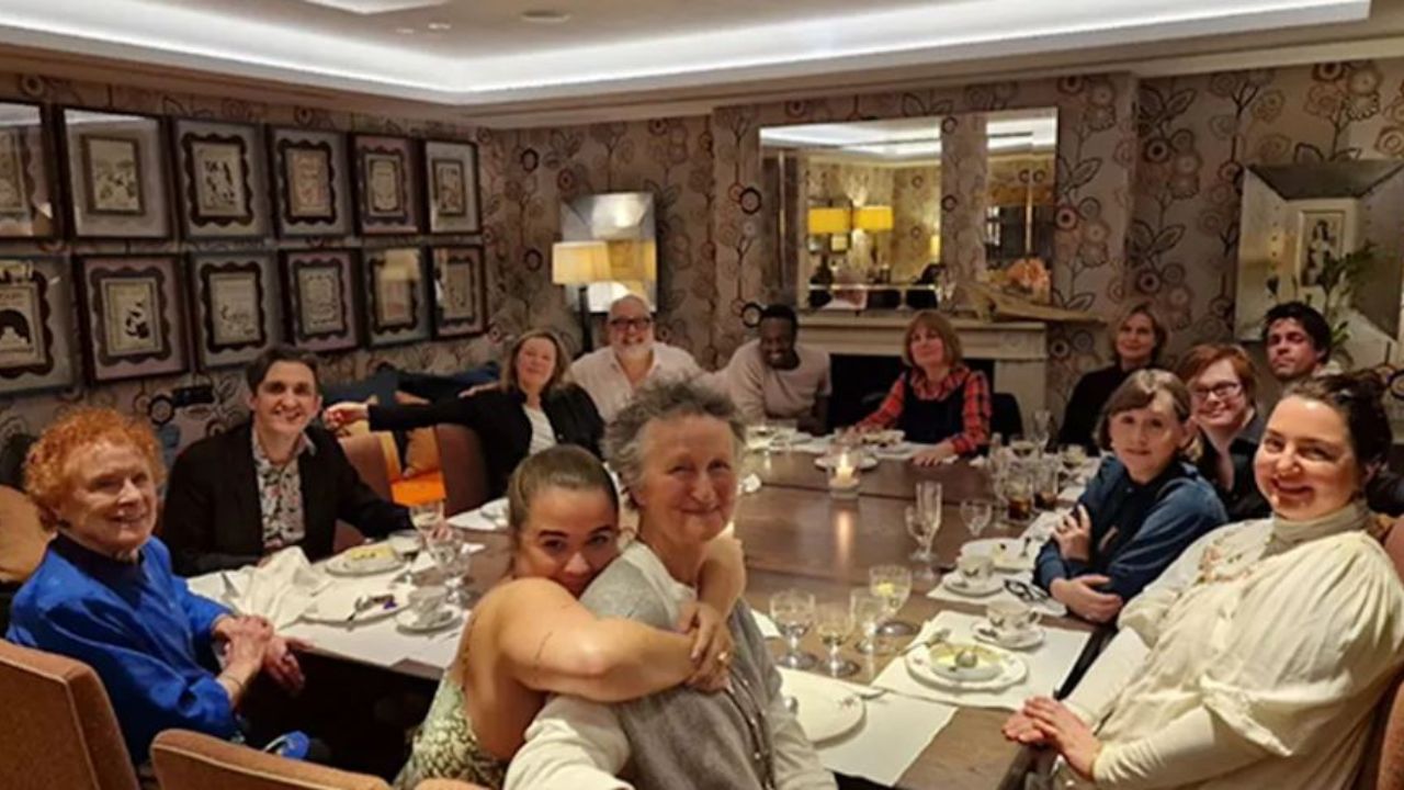 Call the Midwife cast reunited for a dinner.