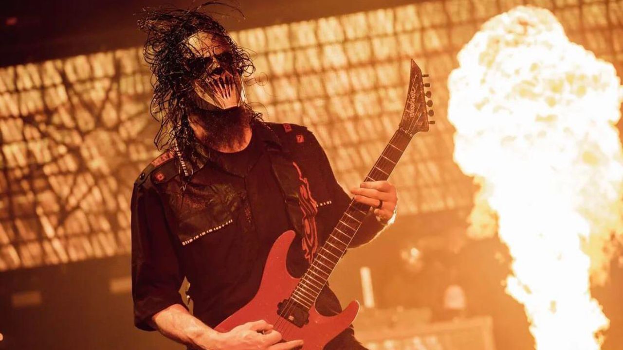 Mick Thomson's latest appearance. weightandskin.com