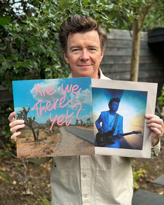 Rick Astley is accused of having plastic surgery since he appears ten years younger. weightandskin.com